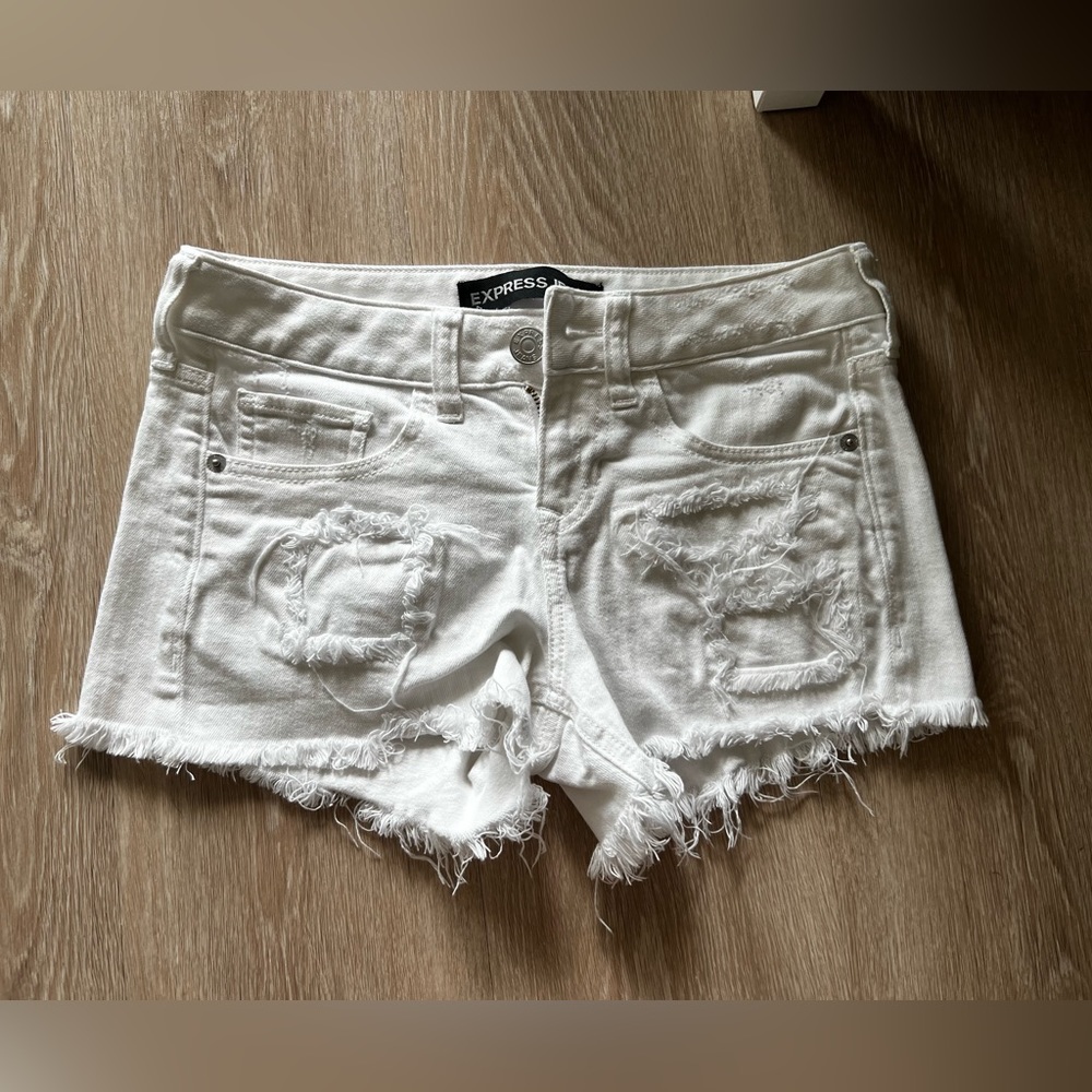 Express 00 White Denim Cutoffs
